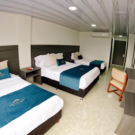 Hotel Del Llano Βιλιαβισένσιο Εξωτερικό φωτογραφία