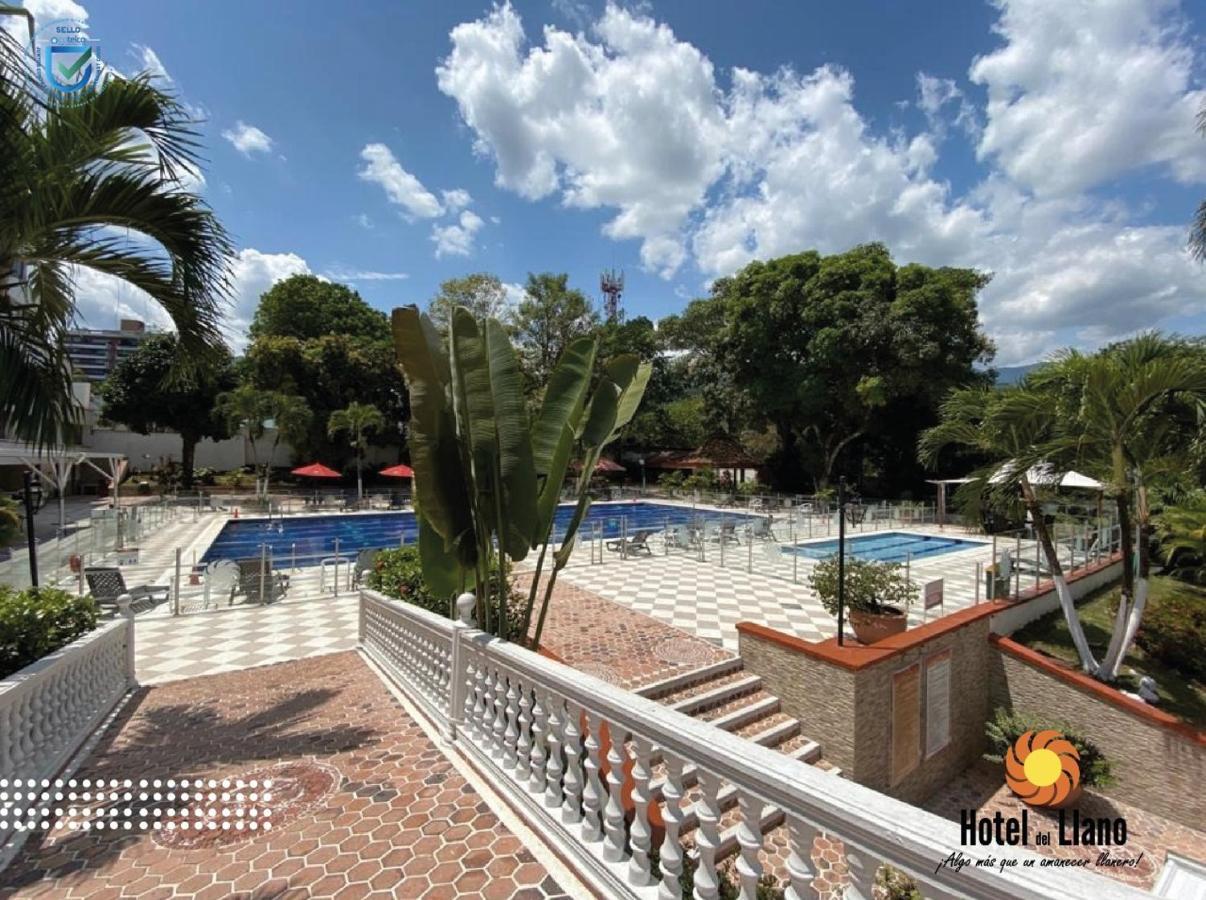 Hotel Del Llano Βιλιαβισένσιο Εξωτερικό φωτογραφία