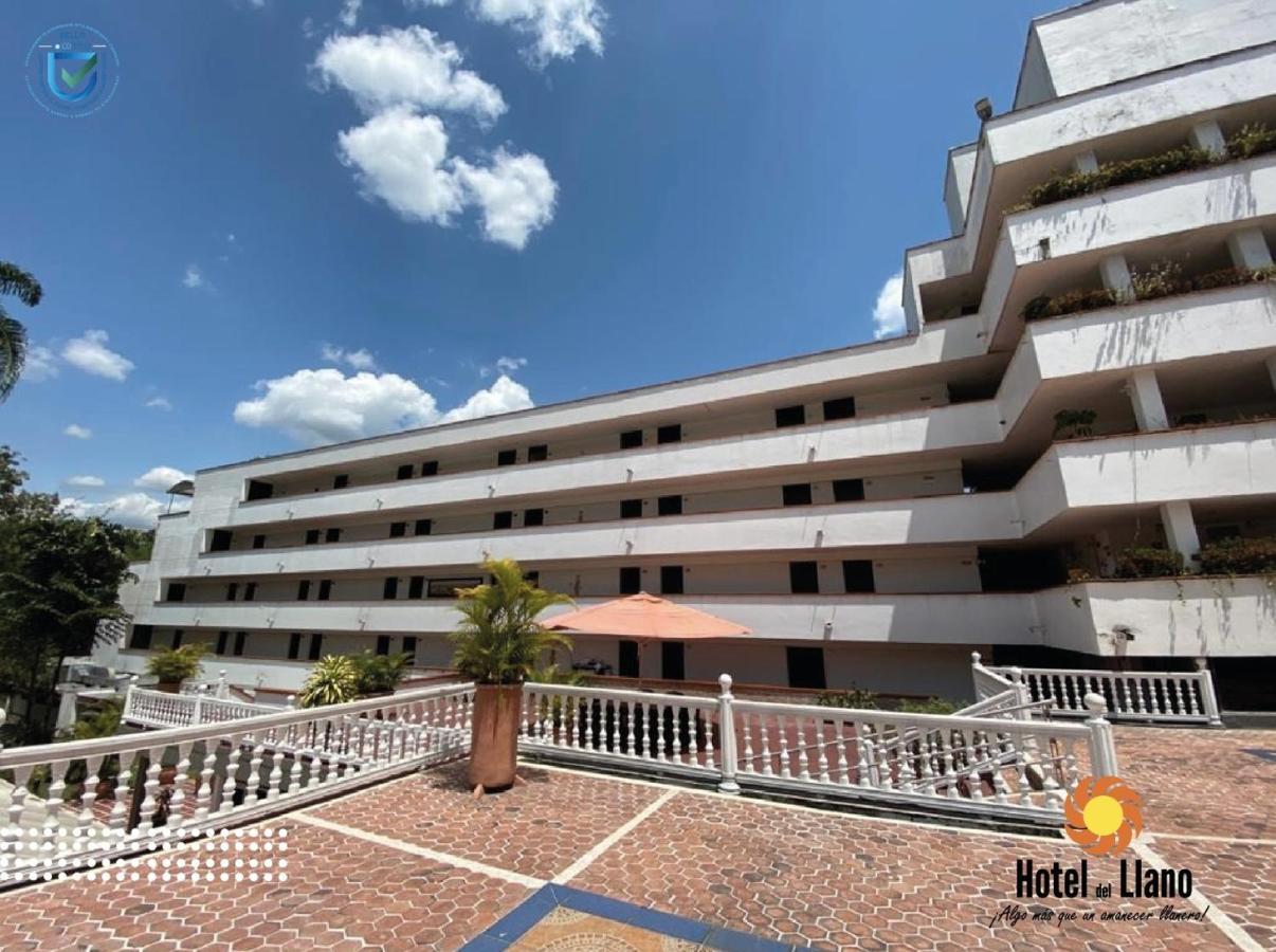 Hotel Del Llano Βιλιαβισένσιο Εξωτερικό φωτογραφία