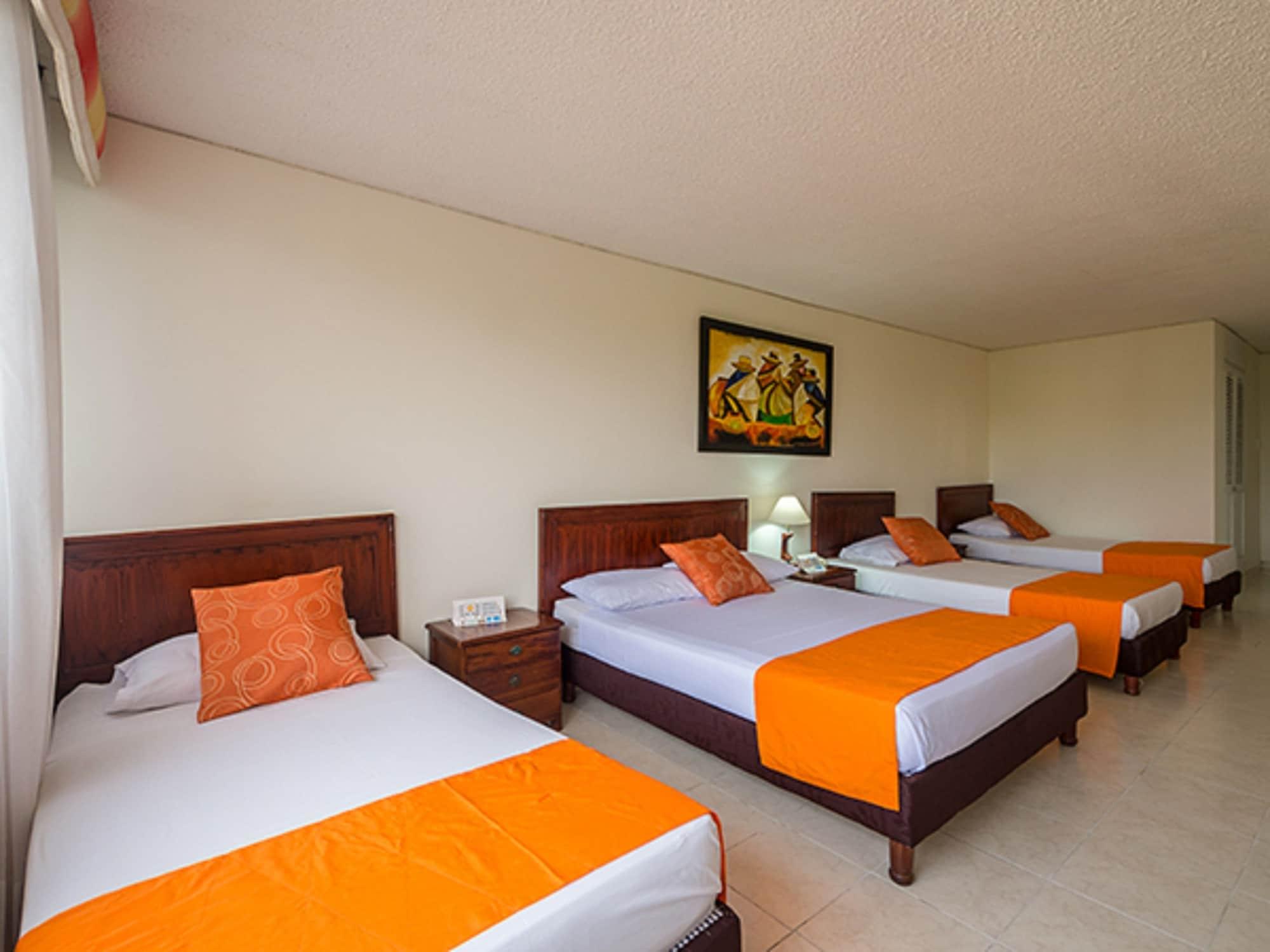 Hotel Del Llano Βιλιαβισένσιο Εξωτερικό φωτογραφία