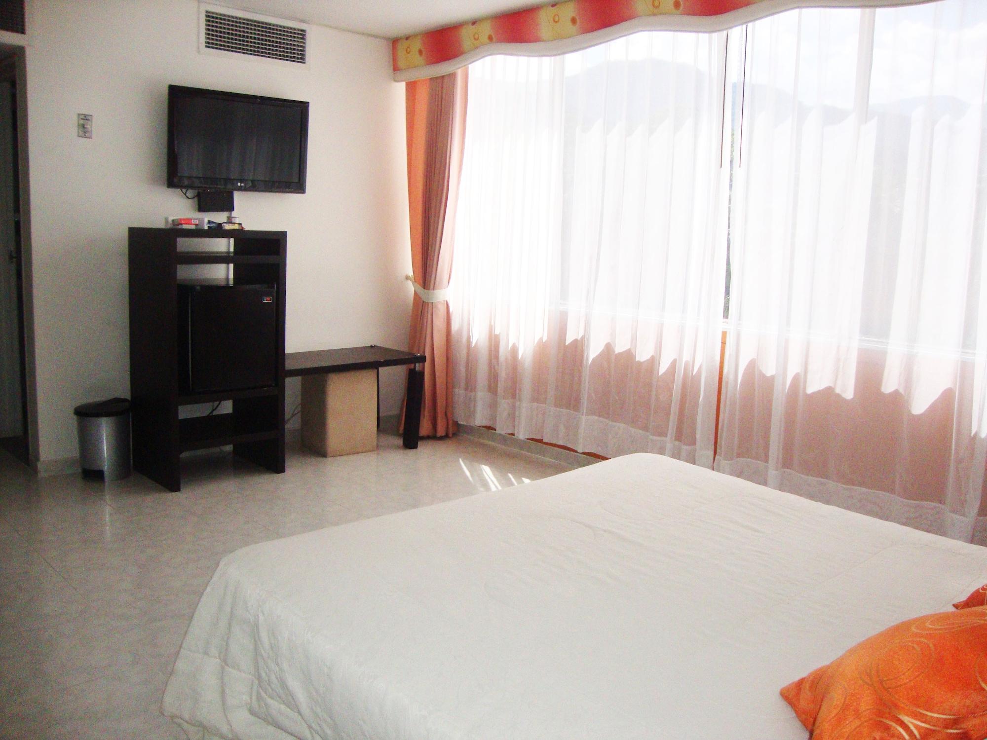 Hotel Del Llano Βιλιαβισένσιο Εξωτερικό φωτογραφία