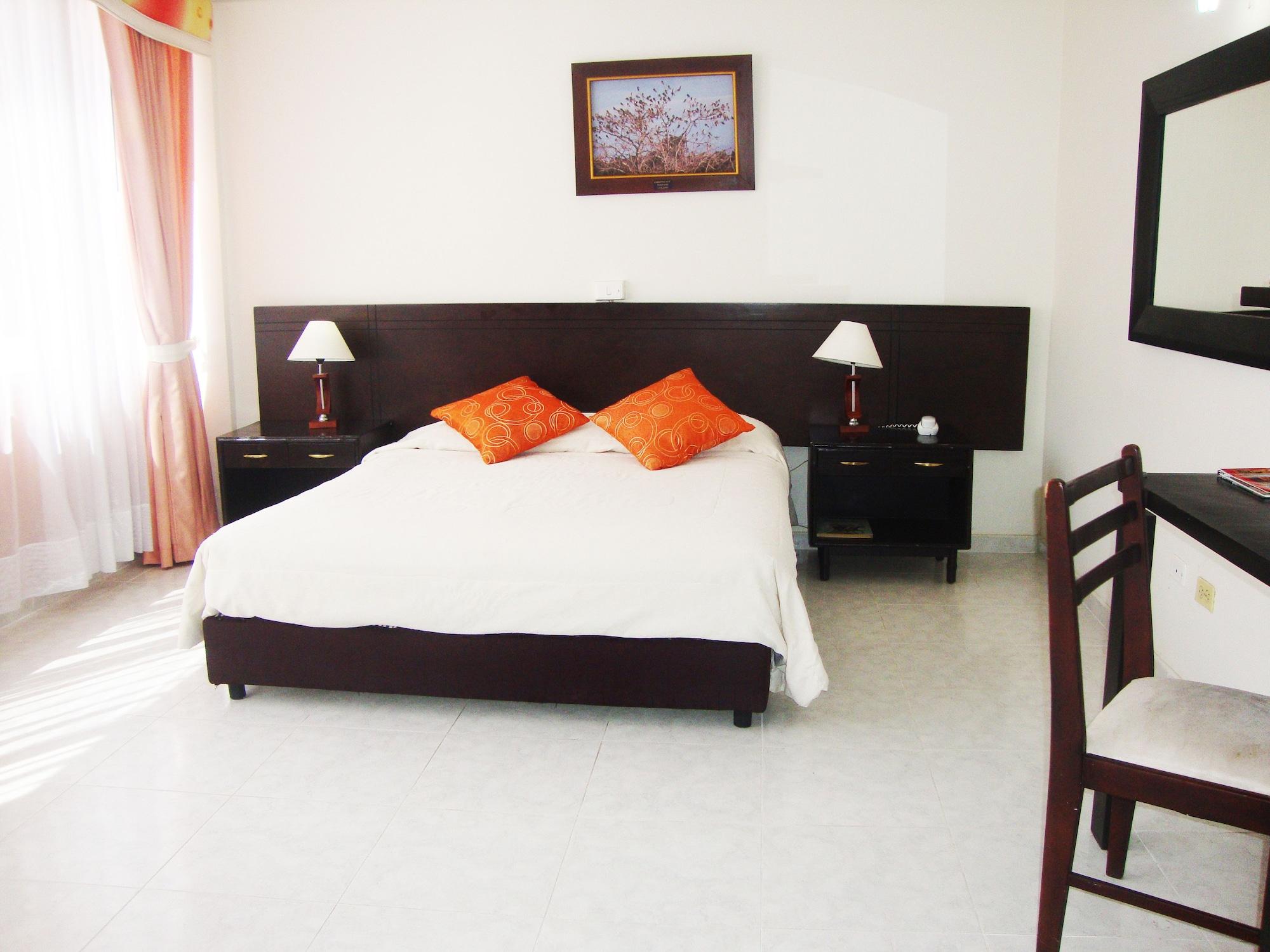 Hotel Del Llano Βιλιαβισένσιο Εξωτερικό φωτογραφία